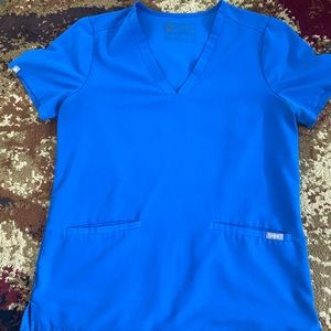 Figs scrub top. Royal blue color. Casma style